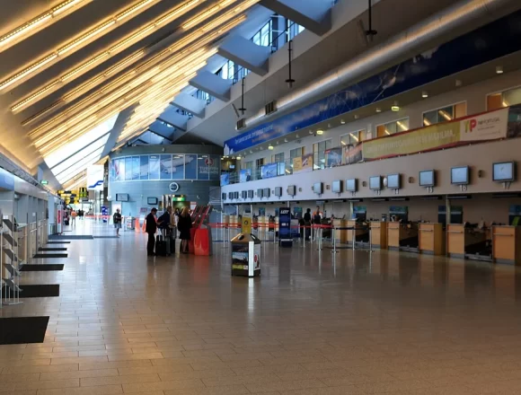 Aeropuerto de Tallin; Autor: Ralf Roletschek Aeropuerto de Tallin; Autor: Ralf Roletschek