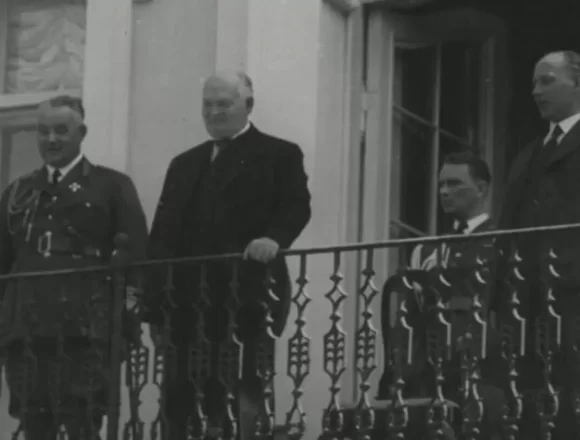 Johan Laidoner, Konstantin Päts y Kaarel Eenpalu. Autor; Archivo Nacional de Estonia.
