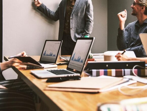 Estonia invierte 10M€ para automatizar intercambio empresarial Estonia invierte 10M€ para automatizar intercambio empresarial