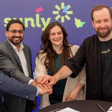 Sunly y Rolls-Royce firman el mayor acuerdo privado de baterías en los países bálticos