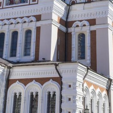 Estonia da 6 meses a la iglesia ortodoxa para romper con Moscú